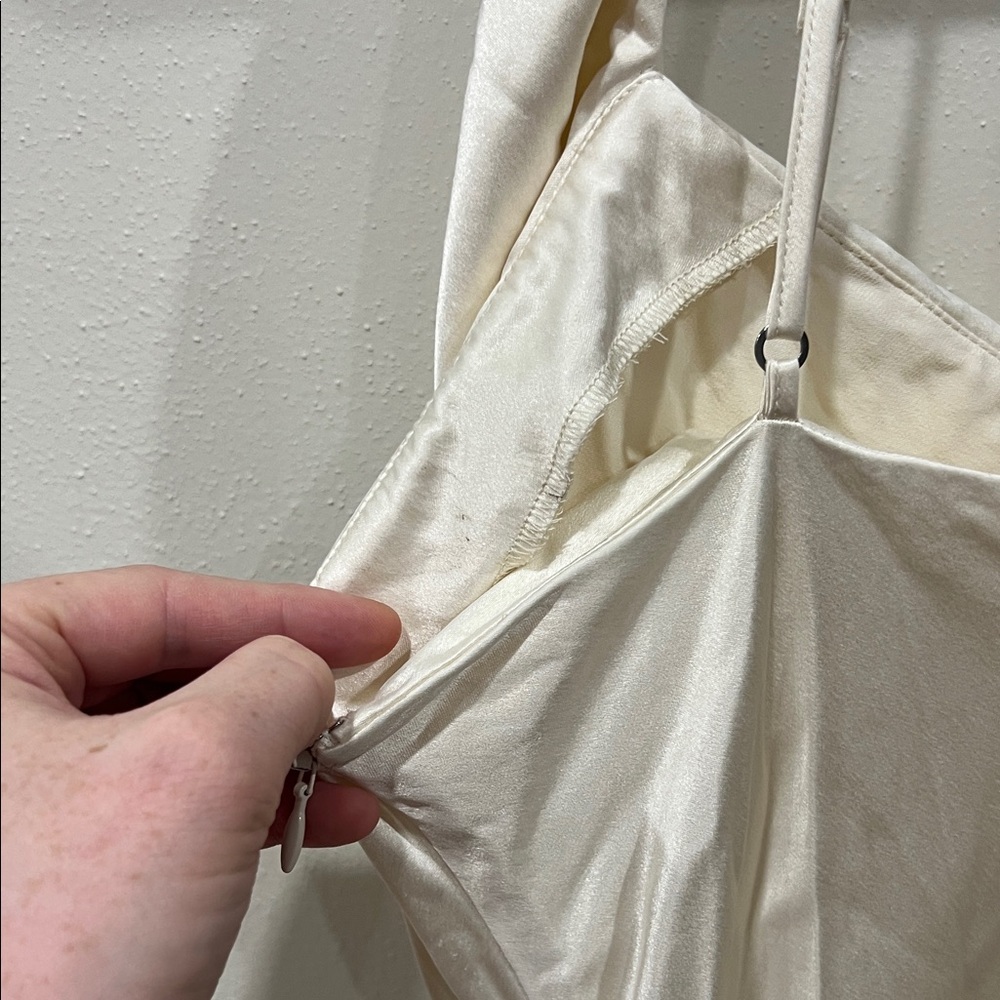 Reformation Cream Maxi Dress - Picture 3 of 3